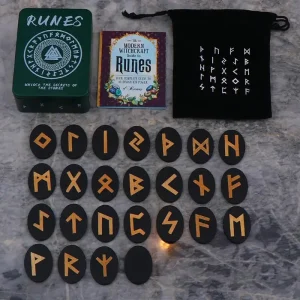 Witches Runes Set Altar Divination Tools with Manual and Storage Bag 25Pcs Wood Runes Altar Runes for Beginners Board Game